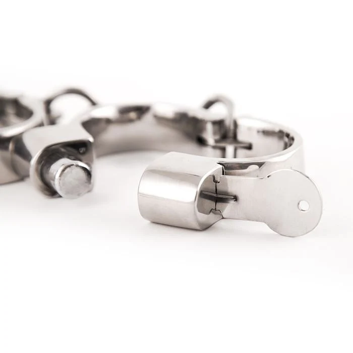 Chain Linked Hamburg 8 Handcuffs, Large - Image 3